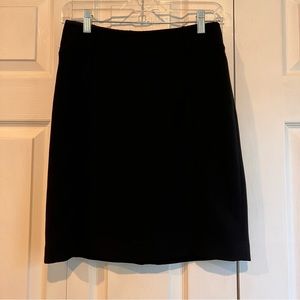 🍊 Banana Republic Black Lined Skirt 20” - size 2